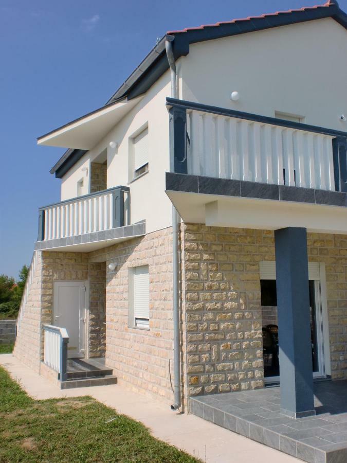 Villa Santa Barbara Vrsi Exteriör bild