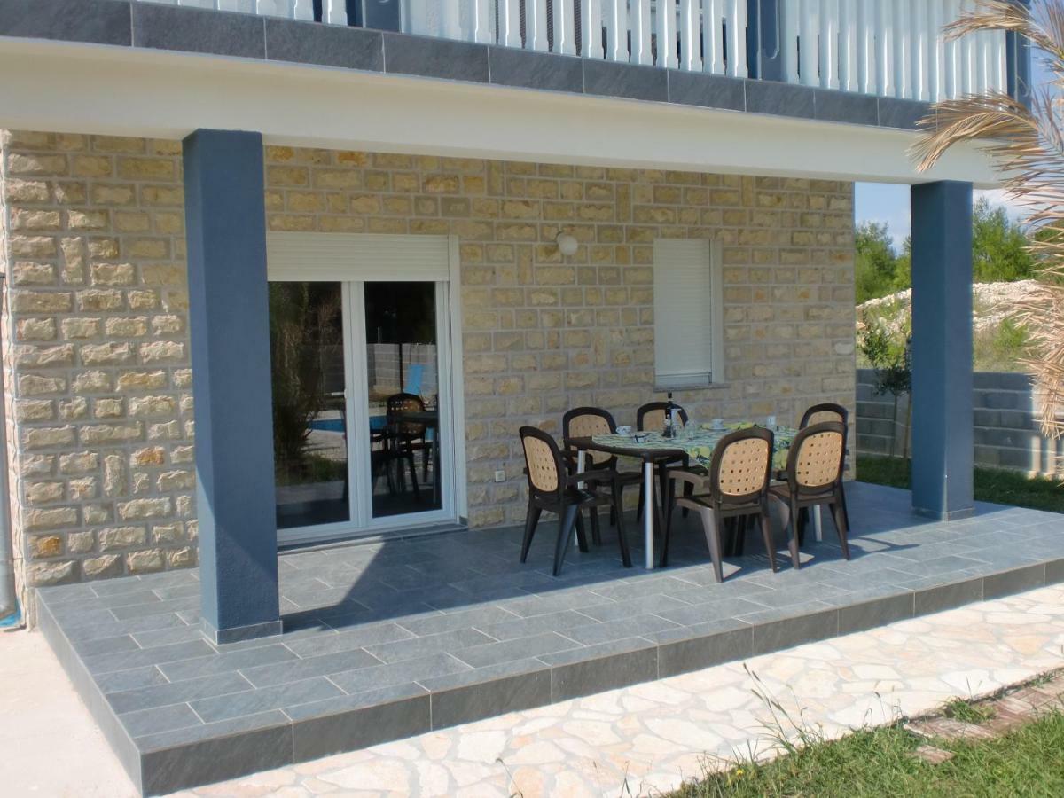 Villa Santa Barbara Vrsi Exteriör bild